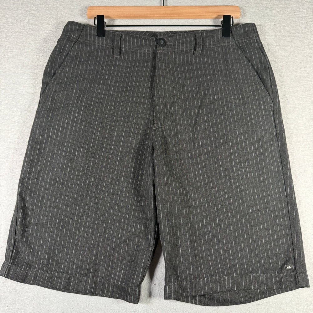 Quiksilver Mens Pinstripe Shorts Grey Charcoal Embroidered Logo Size 33 Y104014Q
